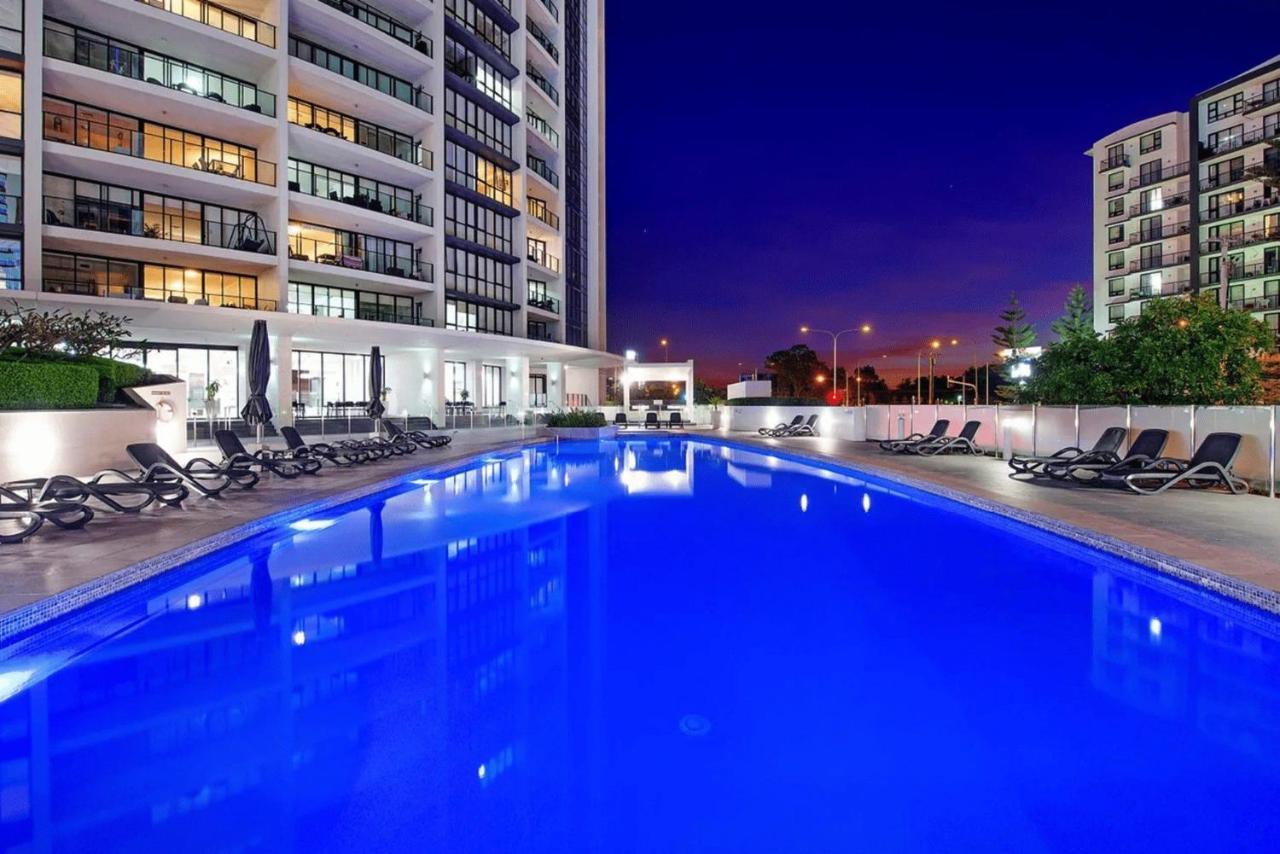 Modern 2 Bedroom Apartment In Sierra Grand - Coasthm Gold Coast Exterior foto